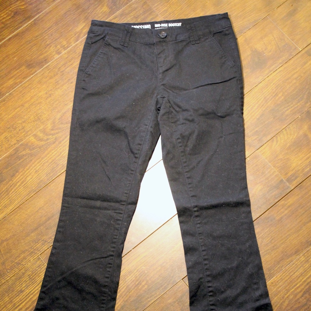 Mossimo Mid-Rise Boot Cut Black Work Pants - 0 -